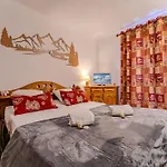 Stylish 2br - Heart Of Val Thorens, Amazing Views & Parking - Niverolles * Val Thorens